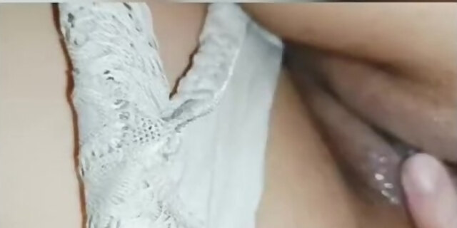 amateur,brunette,cumshot,female orgasm,fetish,fingering,fisting,old,squirt,teacher