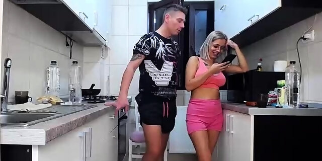 amateur,blonde,blowjob,boobs,brunette,busty,fetish,milf,threesome,webcam