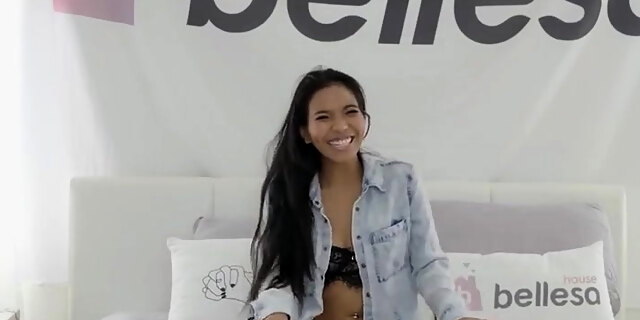 amateur,babes,blowjob,brunette,fetish,hardcore,lingerie,molten,teen