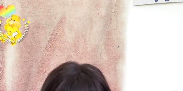 amateur,black ebony,black maid,fingering,masturbation,molten,small tits,solo,toys,webcam