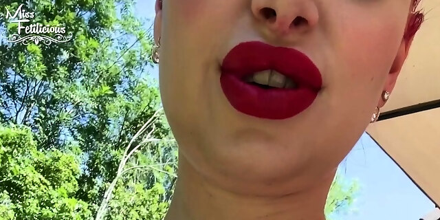 boobs,latex,milf,outdoor,redhead