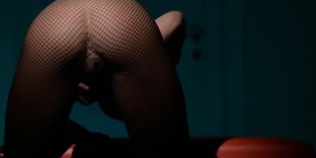 babes,blonde,dildo,female orgasm,fetish,fishnet,handjob,high heels,masturbation,molten,orgasm,perfect,red,riding,short hair,solo,strapon,toys